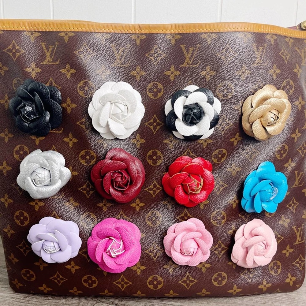 Camellia Flower Magnetic Vegan Leather Bag Charm